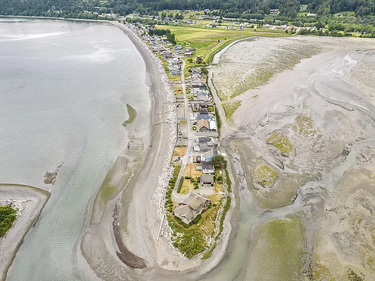 260 Driftwood Shores Rd — Photo 35