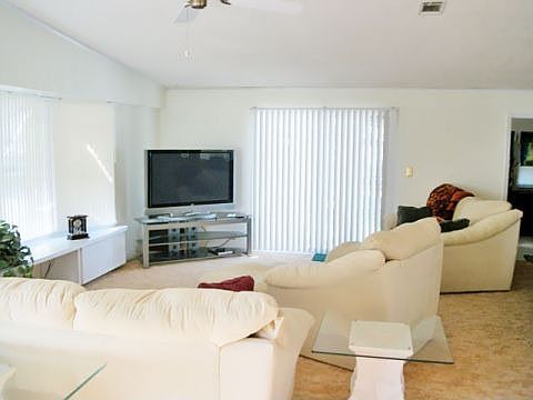 2nd image of 1315 San Miguel Ln