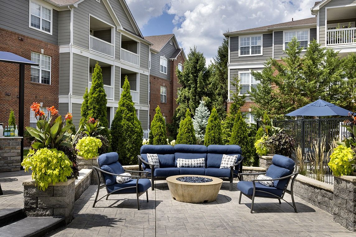Outdoor lounge space