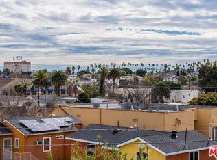 1144 S Muirfield Rd, Los Angeles, CA 90019