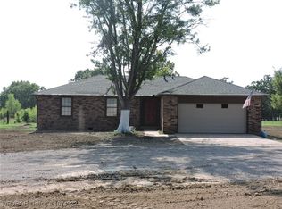3911 S Highway 255, Lavaca, AR 72941