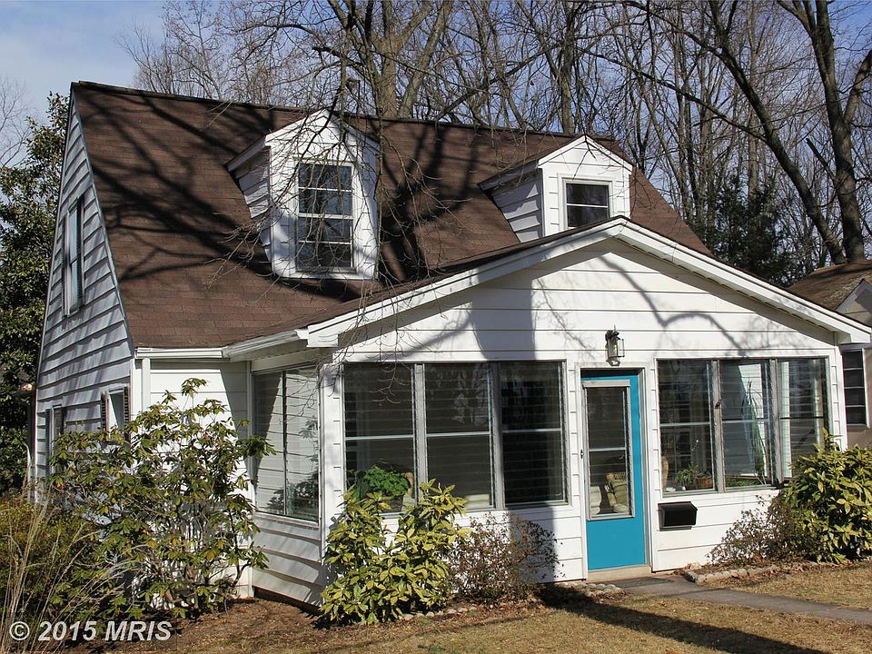1st image of 725 Carr Ave