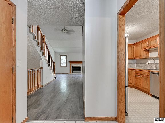 5th image of 808 N Hancock St
