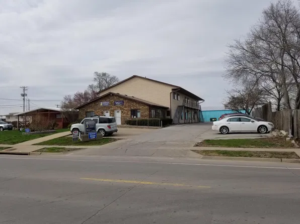 412 Highland Ave APT 3, Iowa City, IA 52240