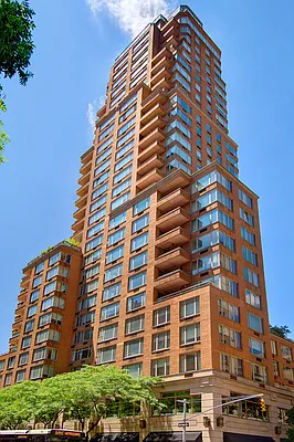 Rented by Douglas Elliman | media 7