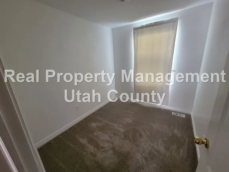 7971 N Wycliffe Way — Photo 11