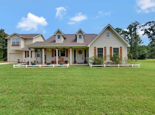 7297 Rodeo Rd, Waller, TX 77484