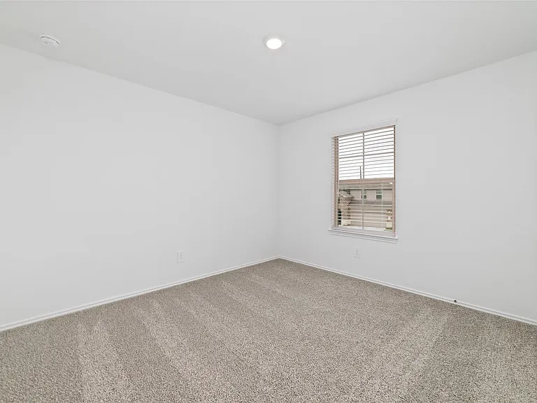 21519 Violet Ridge Rd — Photo 22