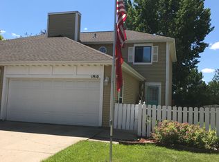 1910 27th Ave S, Fargo, ND 58103
