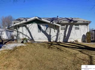 9230 Meredith Ave, Omaha, NE 68134