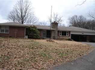 140 Blueberry Hill Rd, Portland, TN 37148