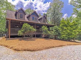 425 Hunters Ridge Rd, Mineral Bluff, GA 30559