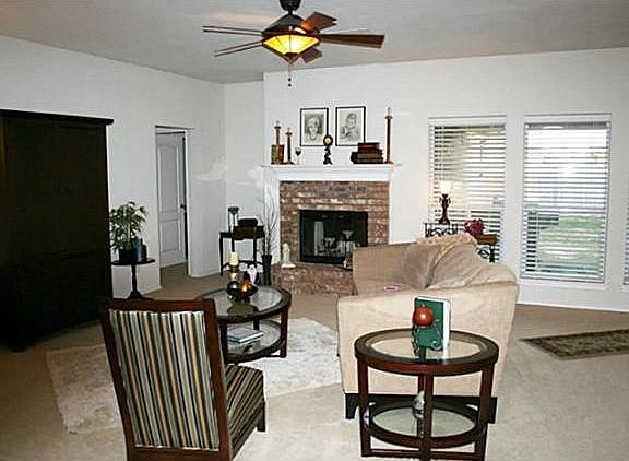 4th image of 1608 Loveland Dr
