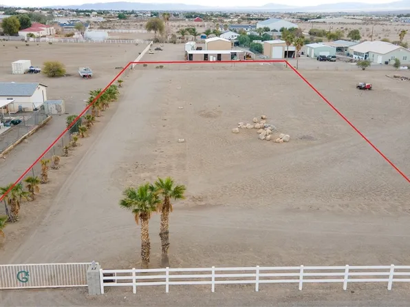 1668 E Hammer Ln, Fort Mohave, AZ 86426