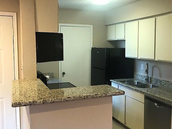 4th image of 9550 Deering Dr APT 409