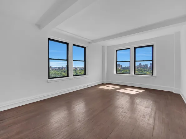 327 Central Park West image 2 of 24