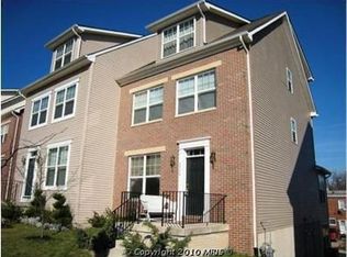 5504 Sinclair Greens Dr, Baltimore, MD 21206
