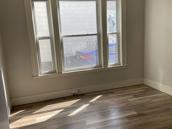 4th image of 360 Merrimack St #11188594