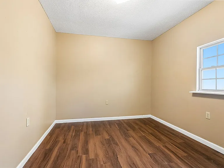 2152 Abundance St — Photo 9