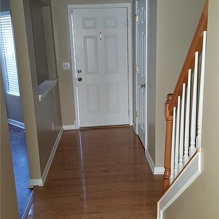 3rd image of 3009 Windsor Creek Way