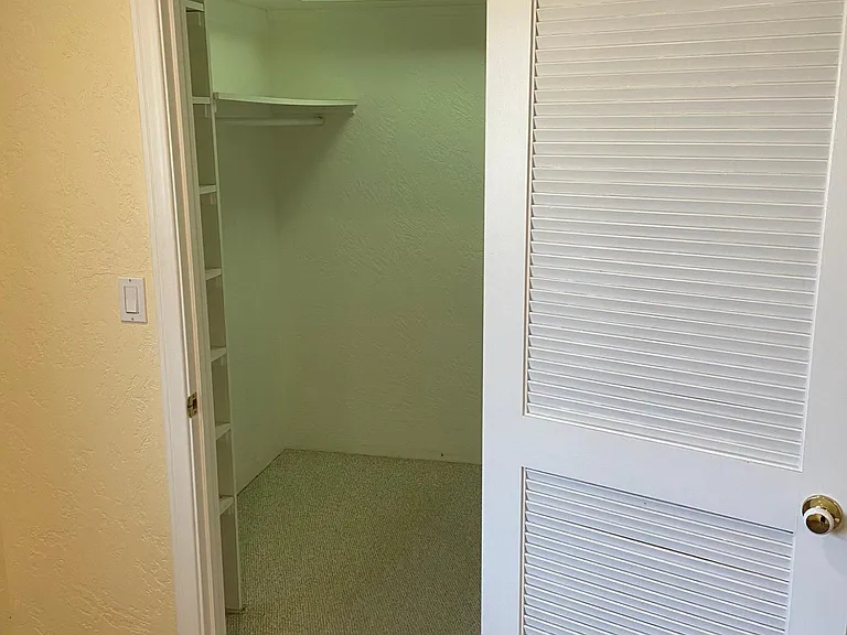 717 Oneonta Ave — Photo 10