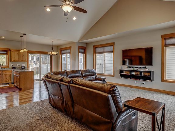 5223 Henning Loop, Casper, WY 82609 | MLS #20234505 | Zillow