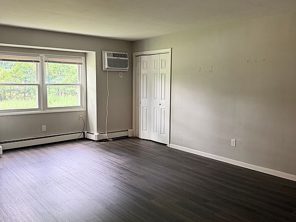 5th image of 8190 Southern Blvd APT 2