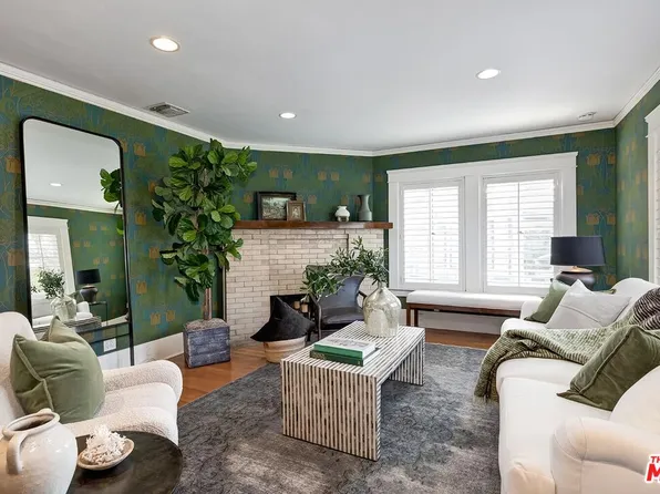 1044 S Gramercy Dr, Los Angeles, CA 90019