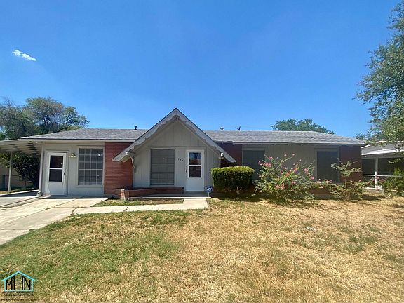 2nd image of 127 Daytona Dr