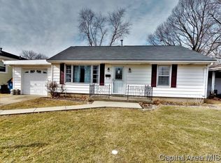 1824 Lee St, Springfield, IL 62703