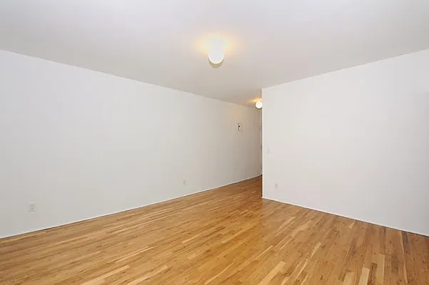 Rented by Aether Property Group | media 12