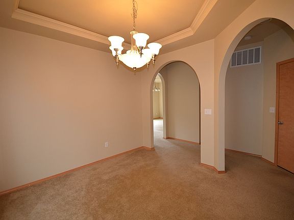 3rd image of 11432 185th St E