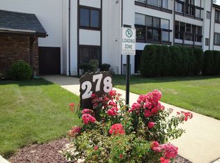 278 Crosse Dr APT 2E, Monroe Twp, NJ 08831