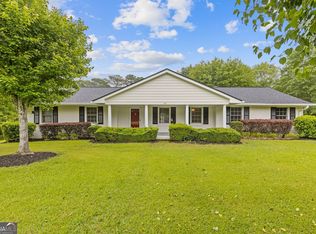 256 Teresa Ln, Loganville, GA