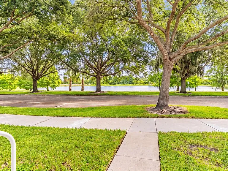 6364 Lake Smith Cir — Photo 27