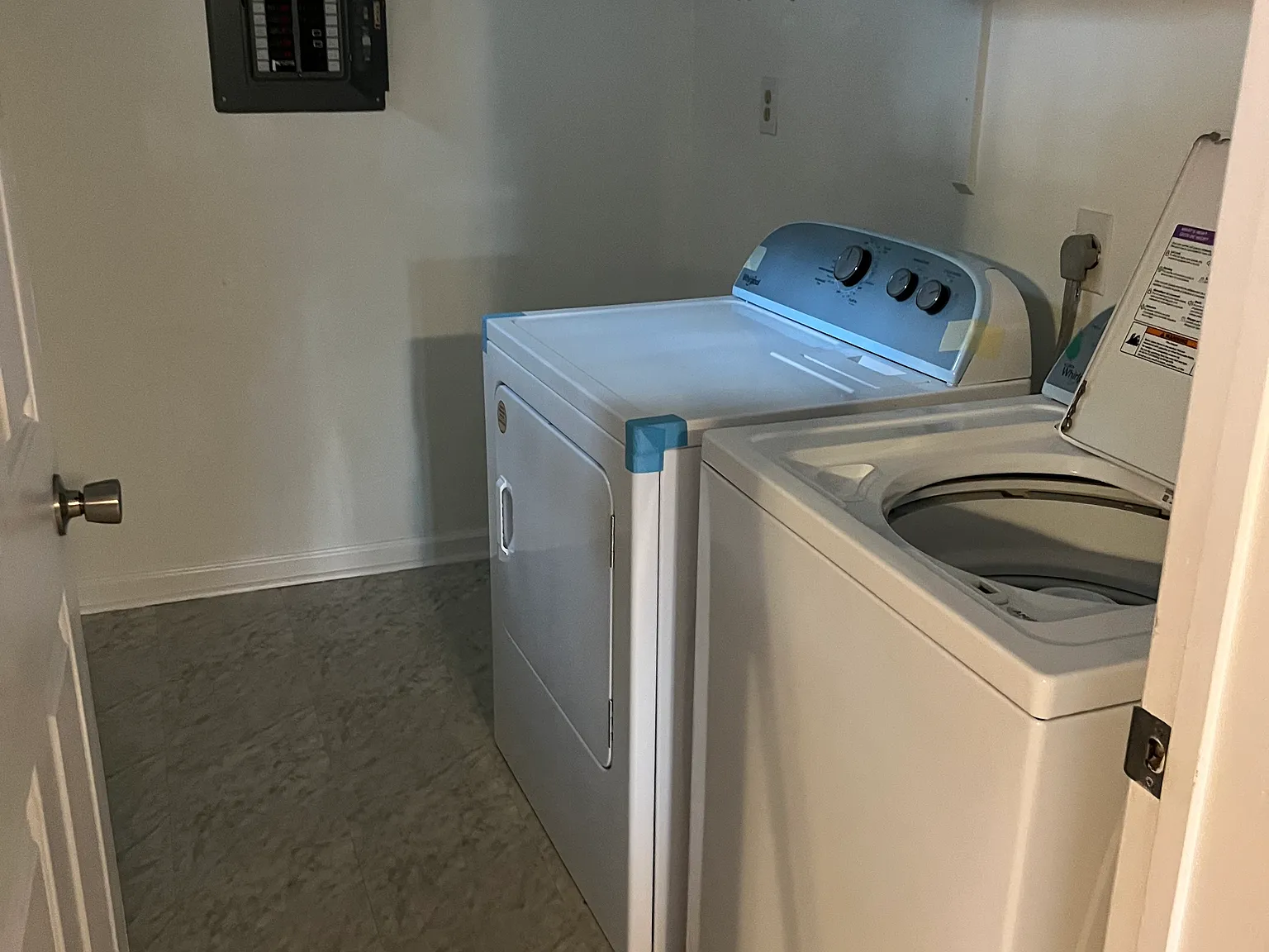 3 bed, 2.5 bath, 1560 sqft, $2,600 — Photo 4