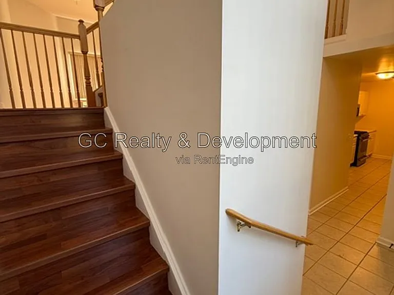 74 Odyssey Dr — Photo 18