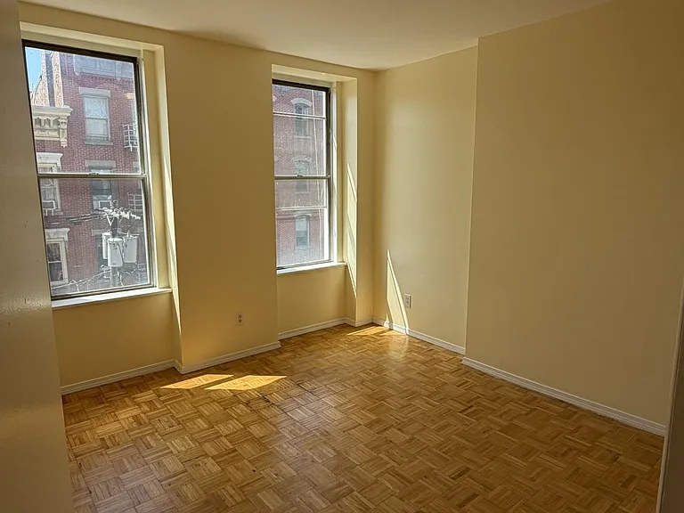 348 Grove St — Photo 17