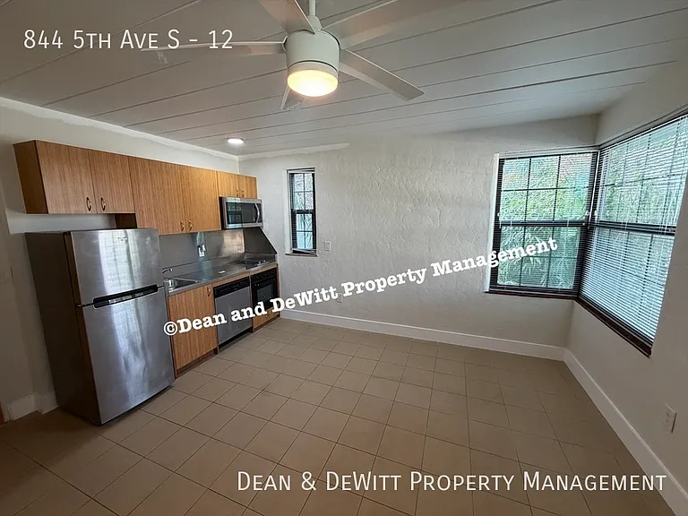 844 5th Ave S #12 — Photo 5