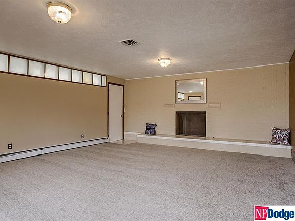 2nd image of 411 W 23rd Ave