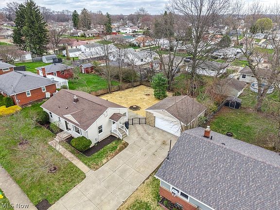 5th image of 545 Hillman Rd
