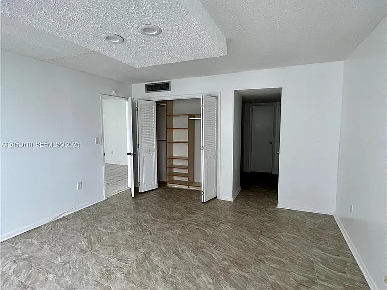 5838 Collins Ave #7E — Photo 14
