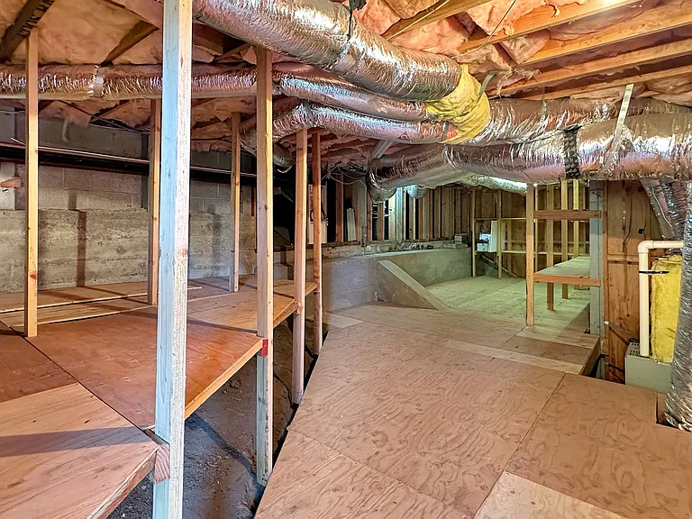 1118 Keith Ave — Photo 32