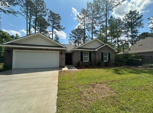 64 Vermont Dr, Petal, MS 39465