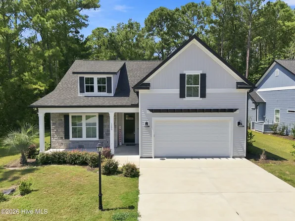 1200 Moultrie Drive NW, Calabash, NC 28467