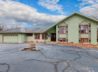 518 Hickory Dr, Ozark, MO 65721