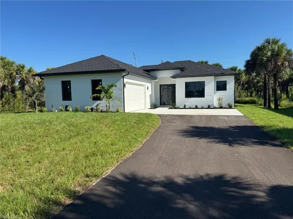 2733 32nd Ave SE, NAPLES, FL 34117