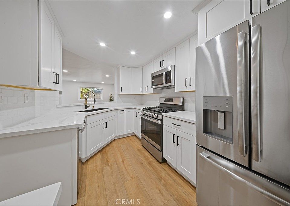 1st image of 645 Ohio Ave Unit 205