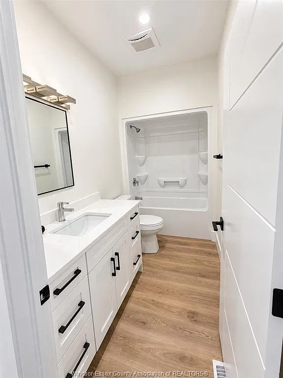 1 bed, $1,600 — Photo 3