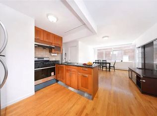 81-06 Baxter Ave #2B, Flushing, NY 11373